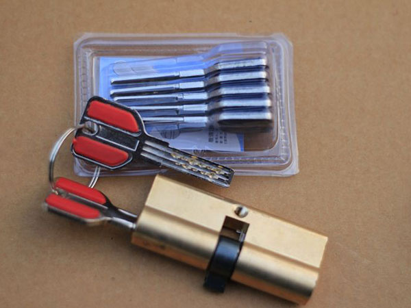 赫章24小时上门开锁公司